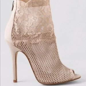 Mesh Jeopardy Nude Heel